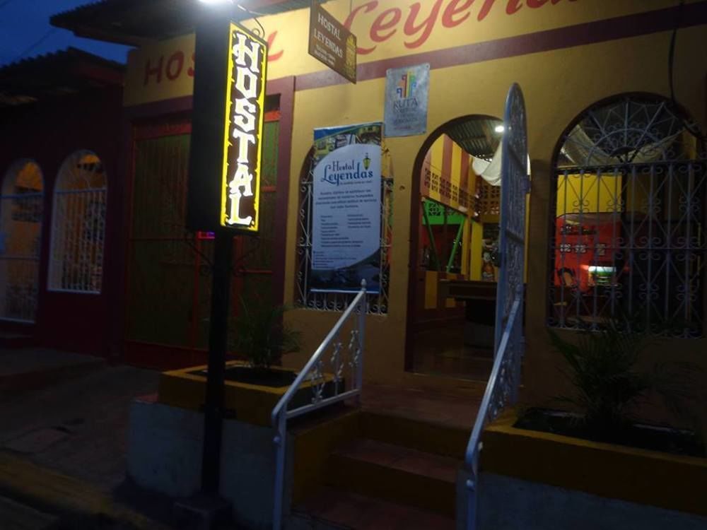 Hostal Leyendas León Exteriör bild